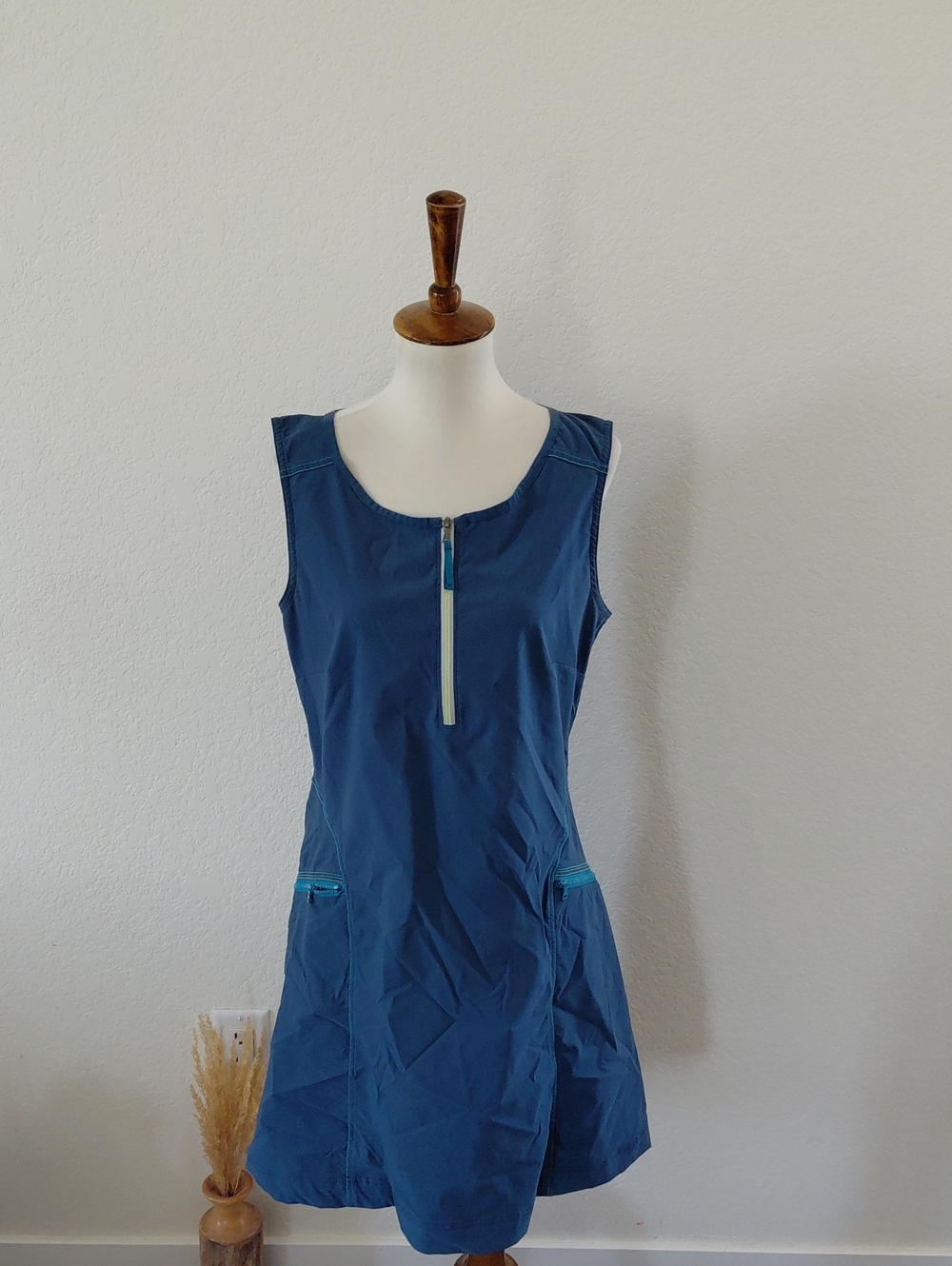 Title Nine Sleeveless Dress
